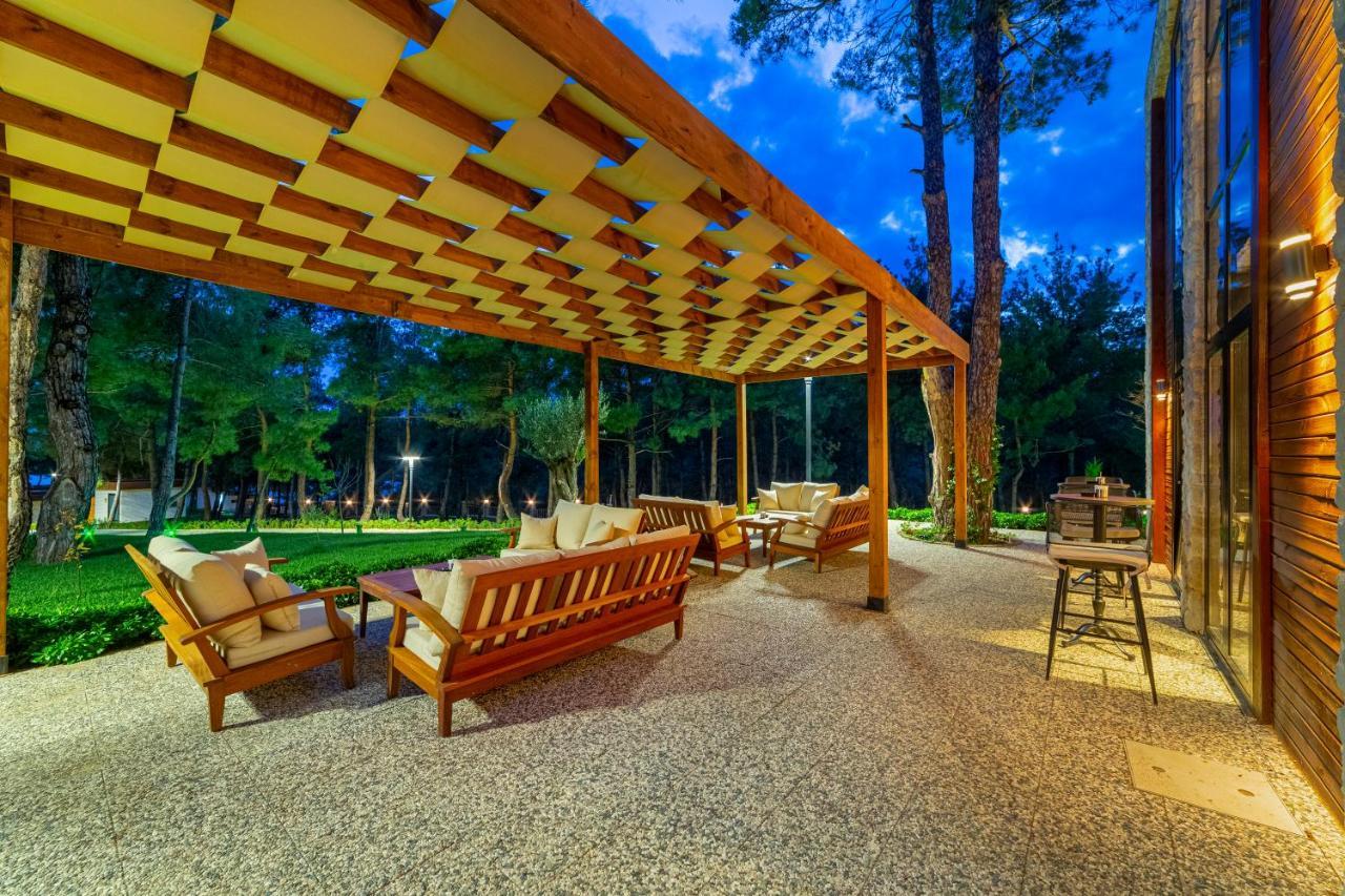 Marisstone Hotels Mecidiye Bagian luar foto