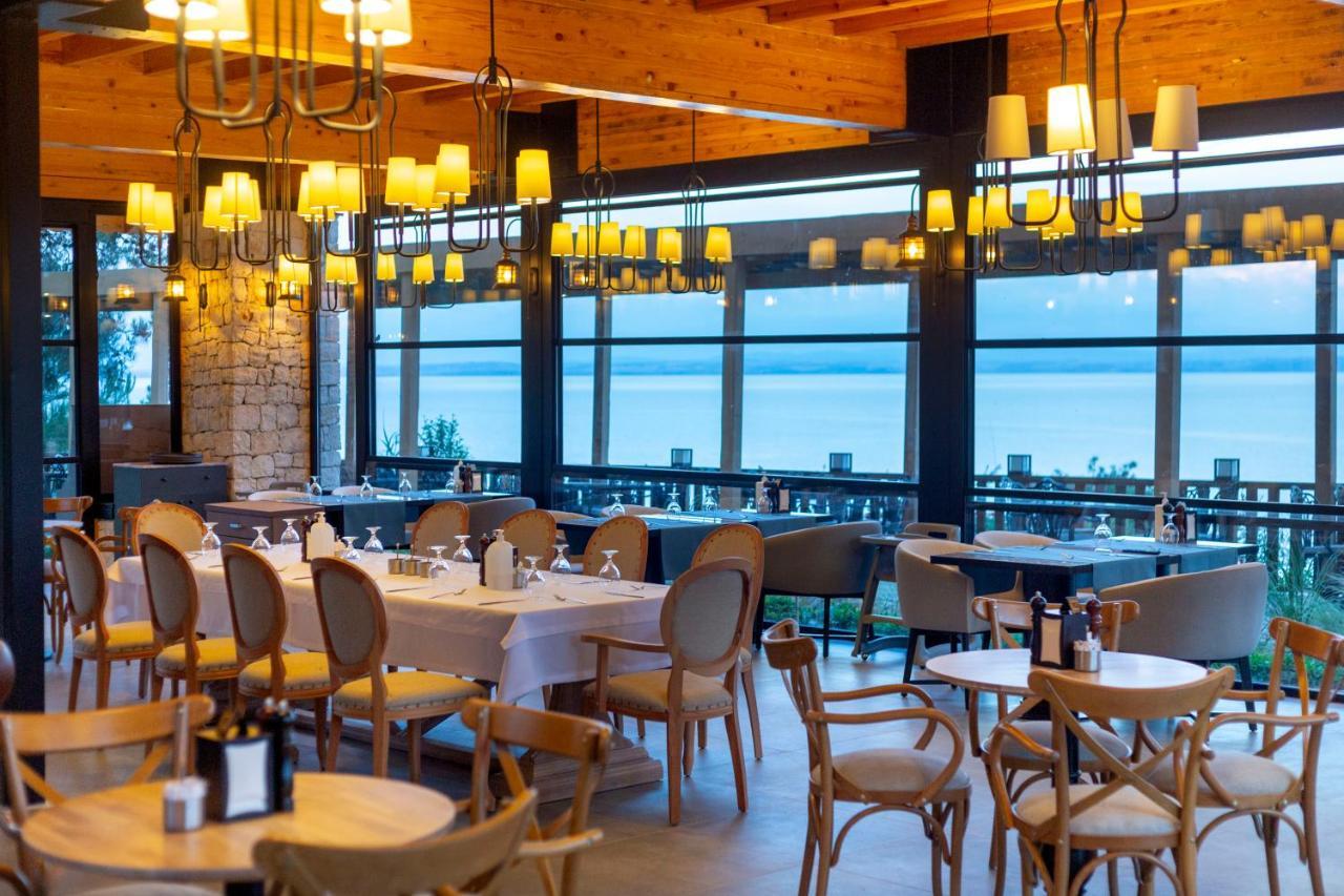 Marisstone Hotels Mecidiye Bagian luar foto