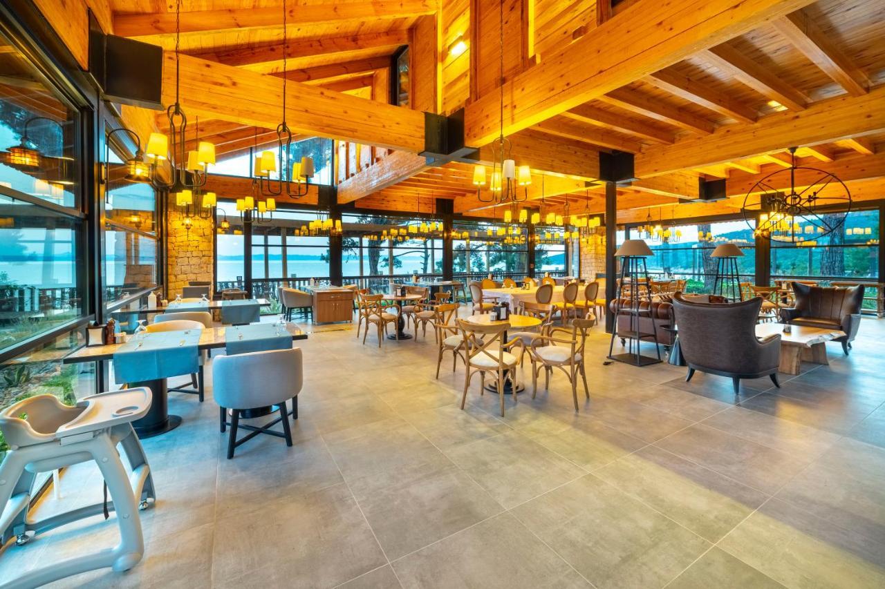 Marisstone Hotels Mecidiye Bagian luar foto